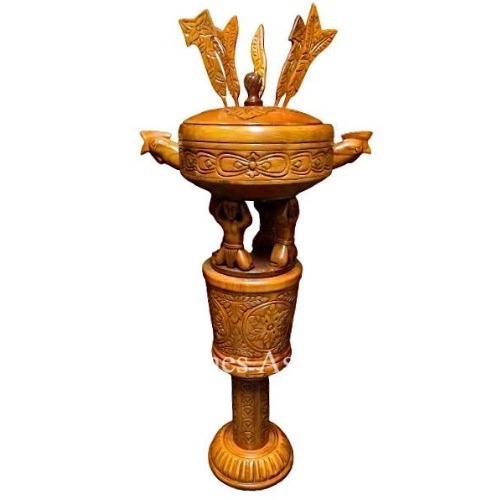 pedestal con batea y herramientas