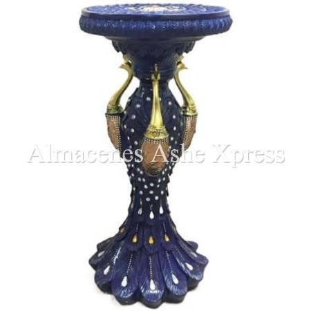 Pavo Real pedestal